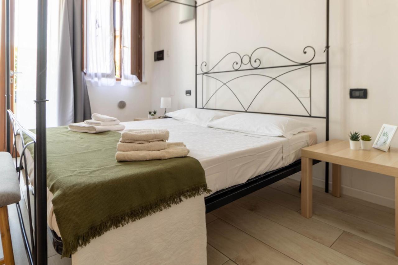 Manu Le Vele Casa Vacanze Desenzano del Garda Buitenkant foto